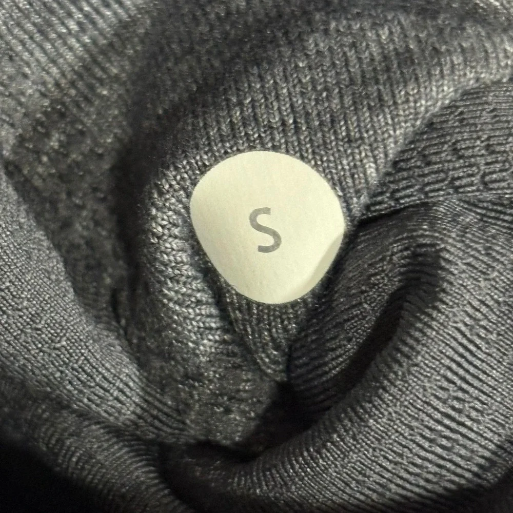 Lululemon Vent Tech Full Zip Jacket Mens‎ S Gray Softshell Magnetic Pocket